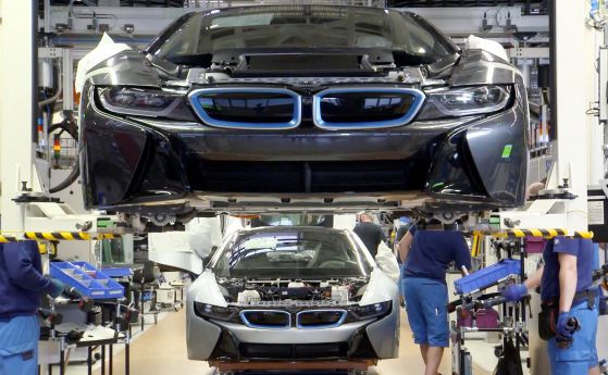 BMW загуби 1 милион долара заради пияни поляци