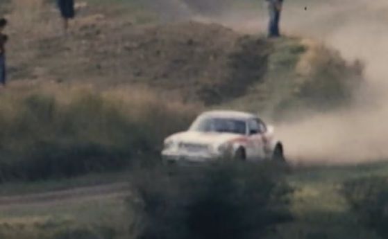 Последната реклама на Porsche е чисто ретро блаженство (видео)  