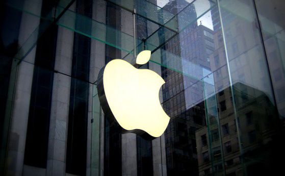 Apple се готви да лапне Tesla? 