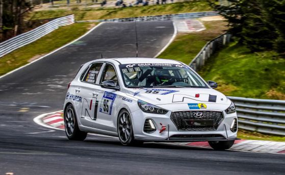 Финални тестове за Hyundai i30 N в 24-часовата надпревара на Нюрбургринг 