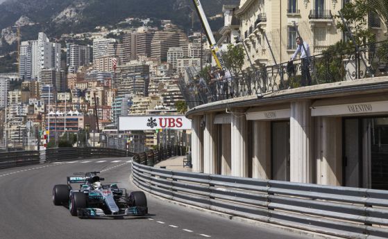 F1: Фетел и Хамилтън най-бързи в прелюдията на Монте Карло