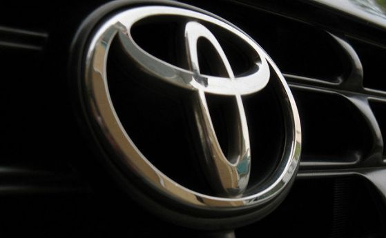 Toyotа сряза връзките си с Tesla и спечели над милиард