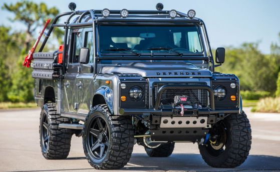 Този Land Rover Defender е по-скъп от Ferrari