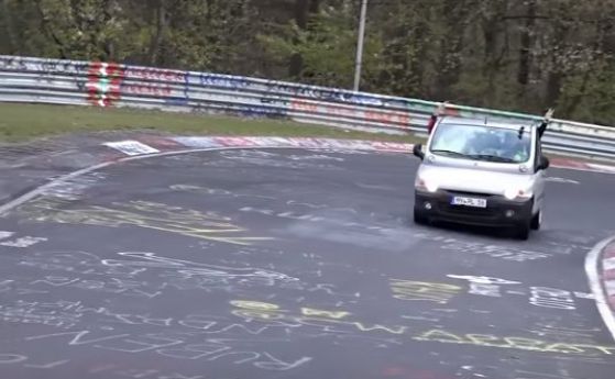 Fiat Multipla е перфектният начин да разходиш шестима около 