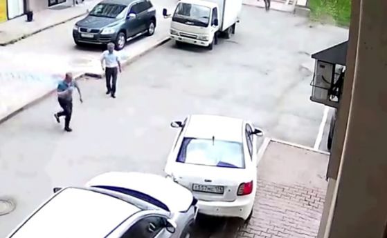 Това е може би най-трагичното паркиране в историята (видео)