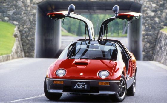 Autozam AZ-1 - чаровният мъник, който не стана легенда