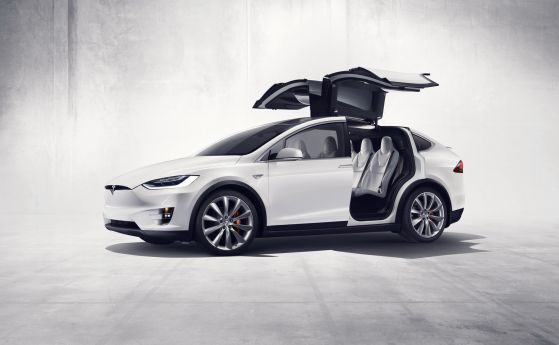 Tesla прави завод и в Китай