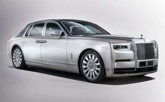 Това е новият дворец на колела Rolls-Royce Phantom