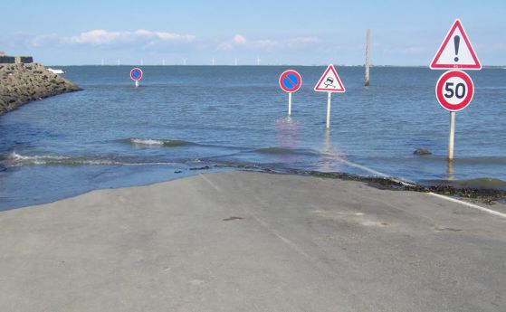 Passage du Gois: пътят, който потъва в Океана всеки ден (видео)