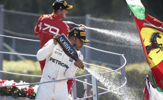 F1: Хамилтън начело в шампионата след лекция на Монца