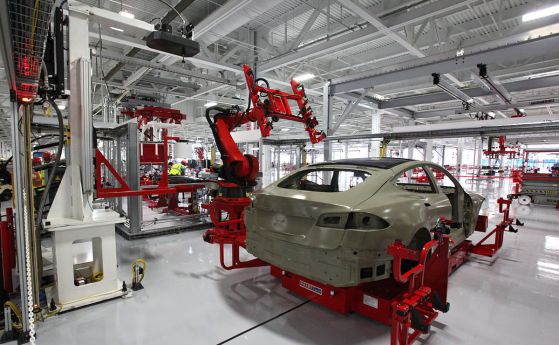 Масови съкращения в Tesla 