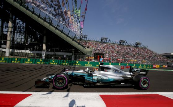 F1: Хамилтън спечели четвърта световна титла