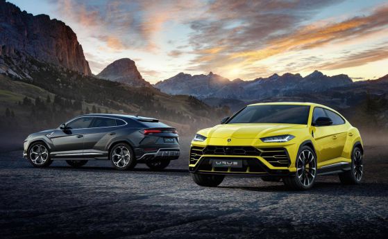 Lamborghini Urus най-после дойде на бял свят (видео)