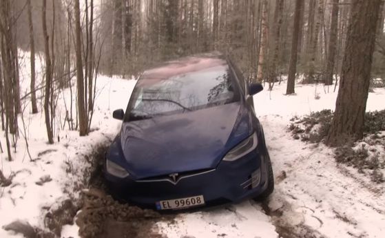 Tesla Model X, Епизод 3 - става ли за офроуд (видео)