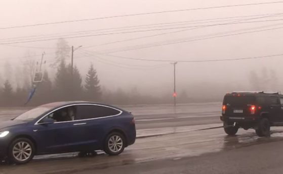 Tesla Model X май си намери майстора на въжето (видео)