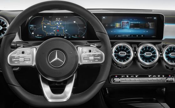 Българи разработиха новата мултимедия на Mercedes-Benz