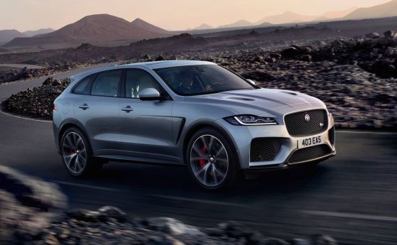 Jaguar F-Pace SVR: пистова тупалка, маскирана като SUV