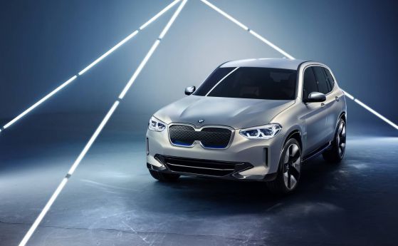 BMW iX3 загатва за серийния електрически SUV на "баварците"