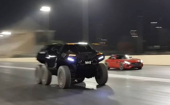 6x6 звярът Devel Sixty издуха Mercedes-AMG GT S на драг (видео)