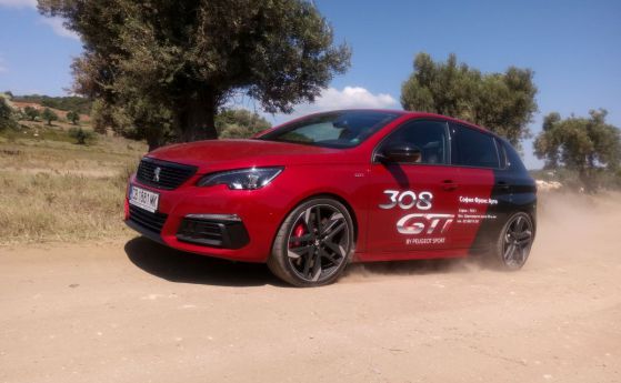Лъвче на стероиди: тест Peugeot 308 GTi
