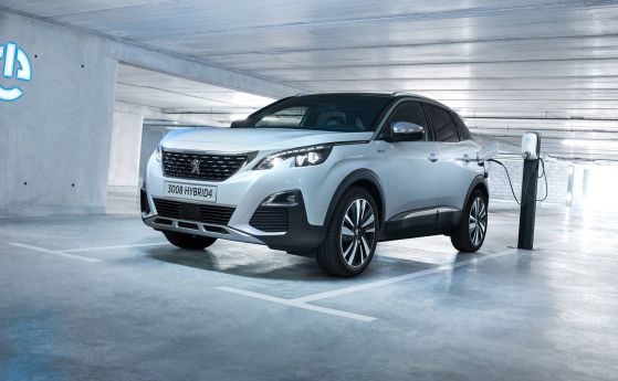 Новите плъг-ин хибриди на Peugeot предлагат и 4x4