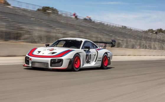 Възроденият "Моби Дик": новото Porsche 935 идва със 700 "коня"