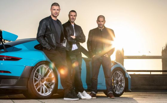Top Gear с нови водещи, феновете: "Закривай!"