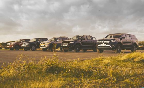 X-Class, Ranger, L200, Amarok и Hilux в дуел на пистата (видео)