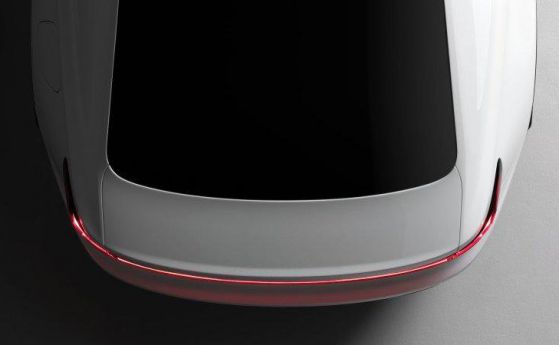 Polestar 2 е електрически фастбек с 400 "коня"