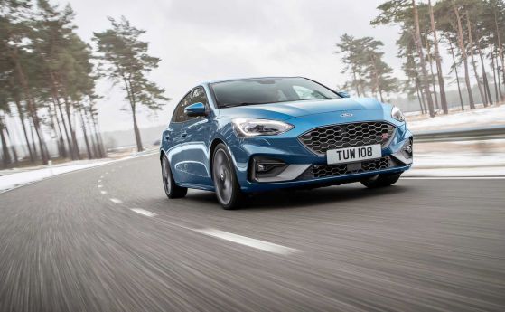 Новият Ford Focus ST идва с 276 "коня" (галерия и видео)