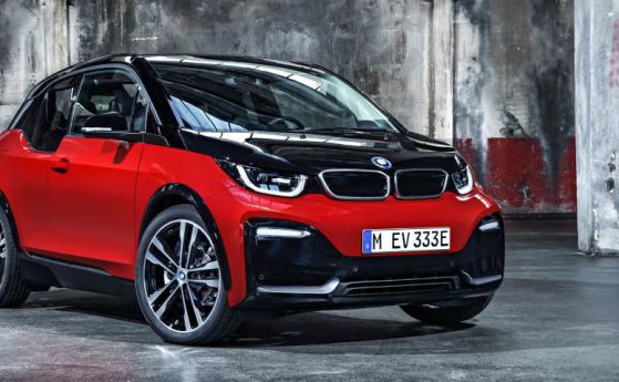 Задава се BMW i2, с помощта на... Mercedes
