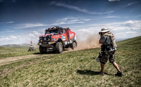 Удържаме фронта след етап 3 на Silk Way Rally 2019
