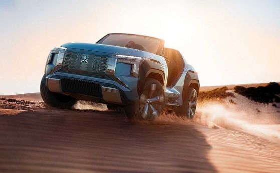 Mitsubishi Mi-Tech е хибридно офроуд бъги, работещо с алкохол