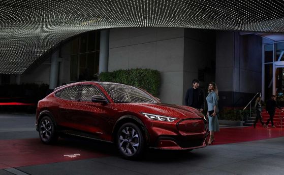 Ford Mustang се превърна в електрически SUV