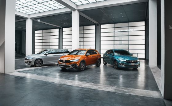 Обновеният Fiat Tipo се сдоби с приключенска версия