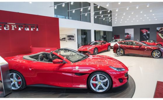 Откриха официално шоурума на Ferrari в София