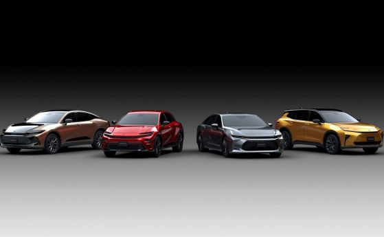 Toyota превърна Crown в цяло семейство, включително и кросоувър