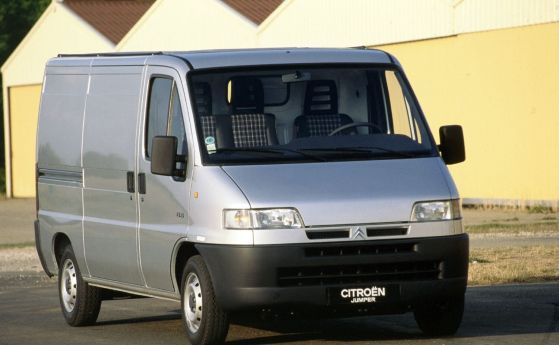 Citroen Jumper с 30-годишен юбилей