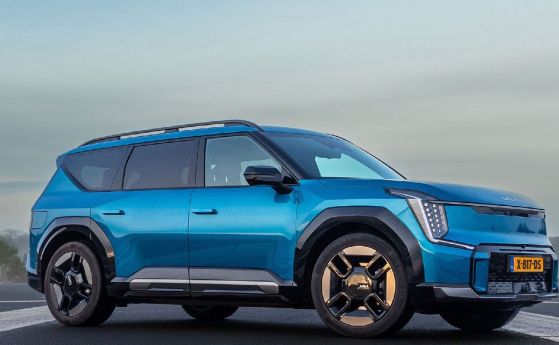 KIA EV9 стана Световен автомобил на годината 2024