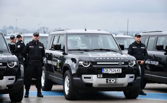 Гранична полиция получава 160 всъдехода Defender