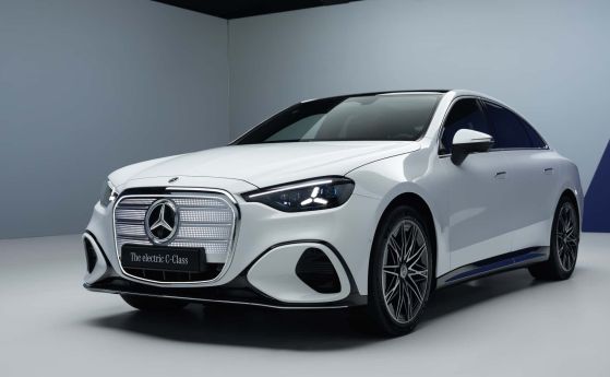Премиера: Mercedes-Benz представя изцяло електрическия C-Class