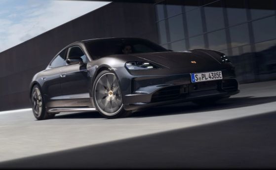 Porsche няма да спира Taycan – поне засега