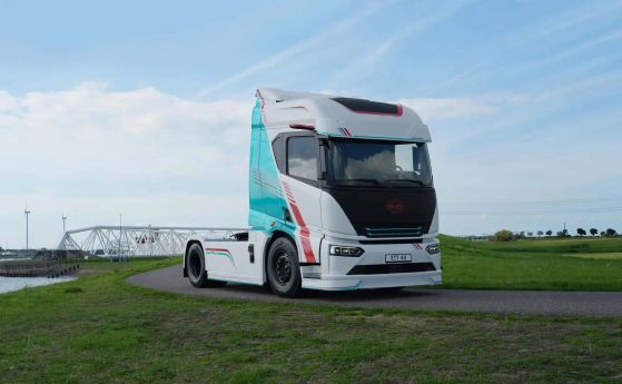 BYD предизвиква Tesla Semi със собствен електрически влекач