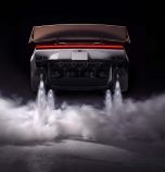Tesla Roadster най-после е тук: ускорява за 0,81 секунди и може да лети (ВИДЕО)