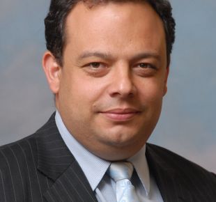  доктор Тал Бекер 