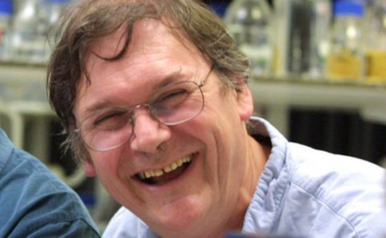 Нобелистът Тим Хънт подаде оставка заради сексистко изказване