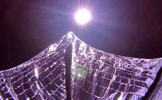 Слънчевият платноход LightSail бе тестван успешно и изгоря в атмосферата (видео)