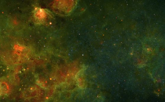Видео от 400 000 фотографии на Млечния път от телескопа "Спицър"
