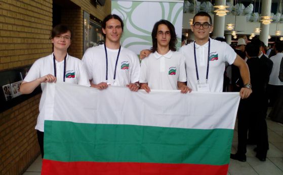 Българският отбор се завръща от Международната олимпиада по биология с два бронзови медала