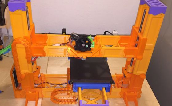 3D принтер отпечата 3D принтер (видео)